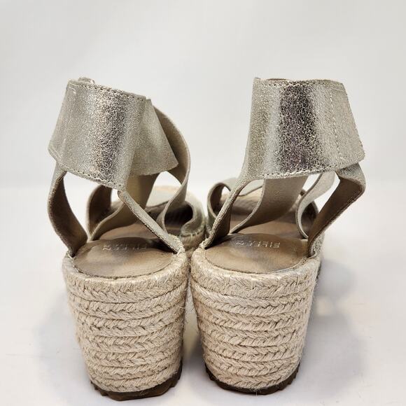 Eileen Fisher Willow Espadrille Wedge Sandals Size 9 Gold Metallic Leather - Picture 6 of 9
